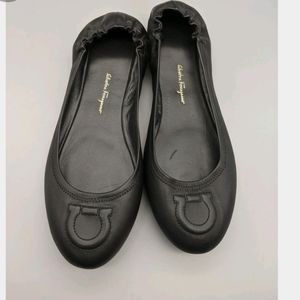 Ferragamo Womens Flats
